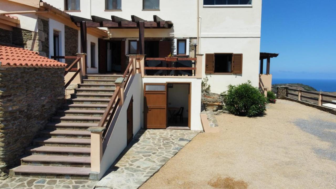 Agriturismo Finagliosu Palmadula Kültér fotó