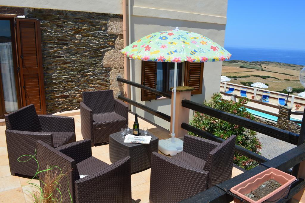 Agriturismo Finagliosu Palmadula Kültér fotó