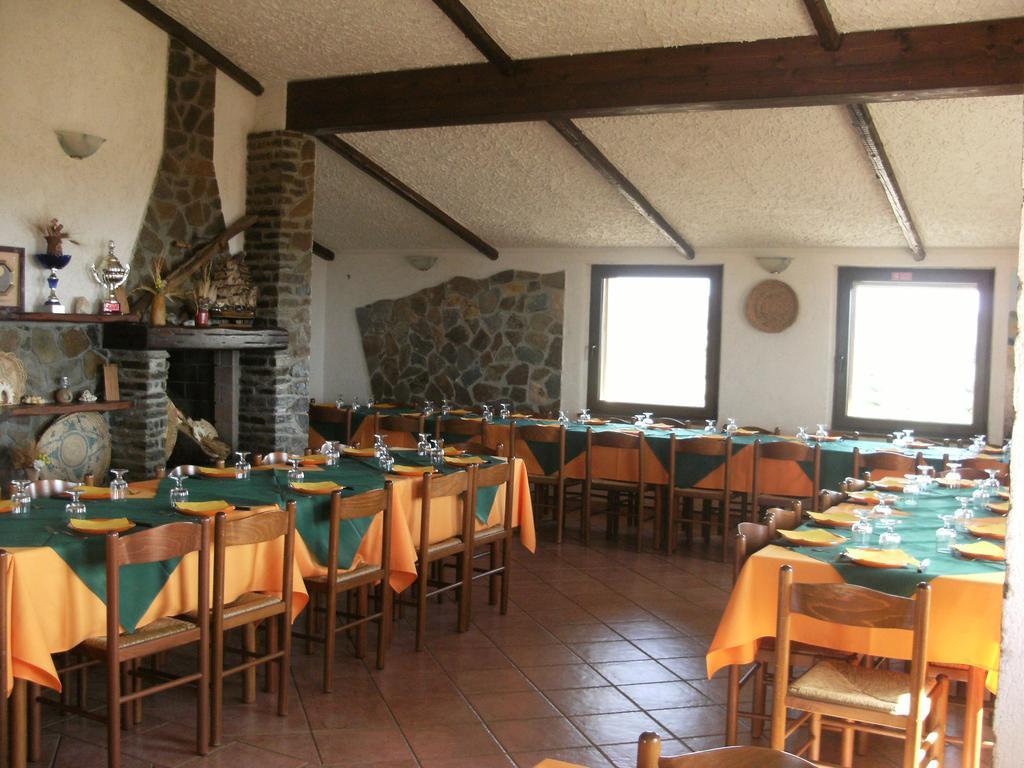 Agriturismo Finagliosu Palmadula Kültér fotó